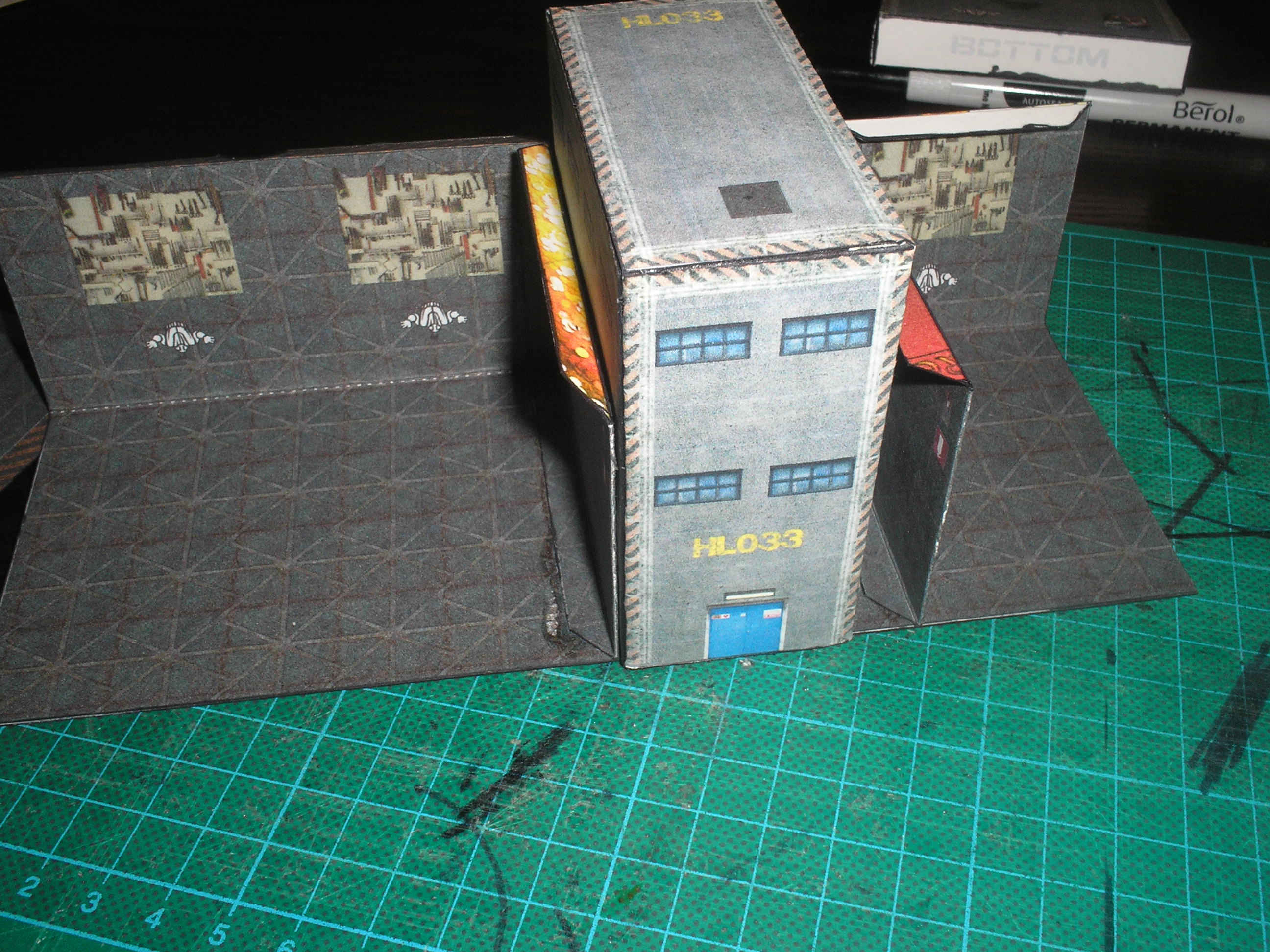 Placing the living quarters on the base